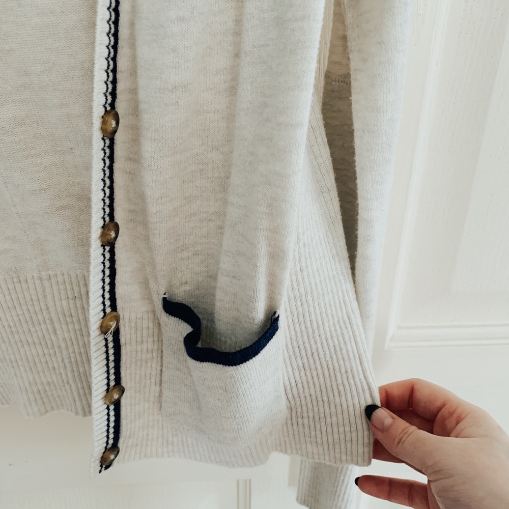 STRIPED CARDIGAN